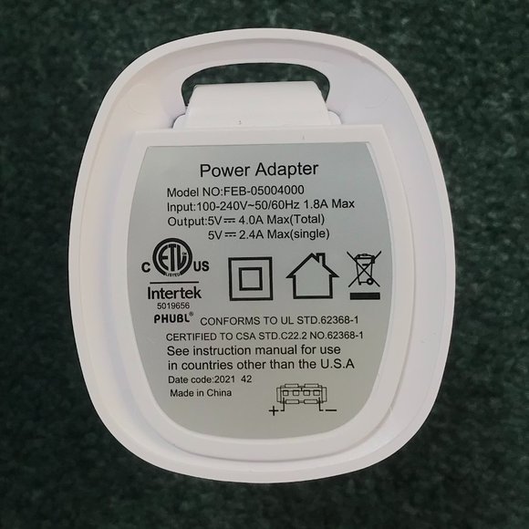 Power Adapter Charger – NEW - Picture 4 of 4